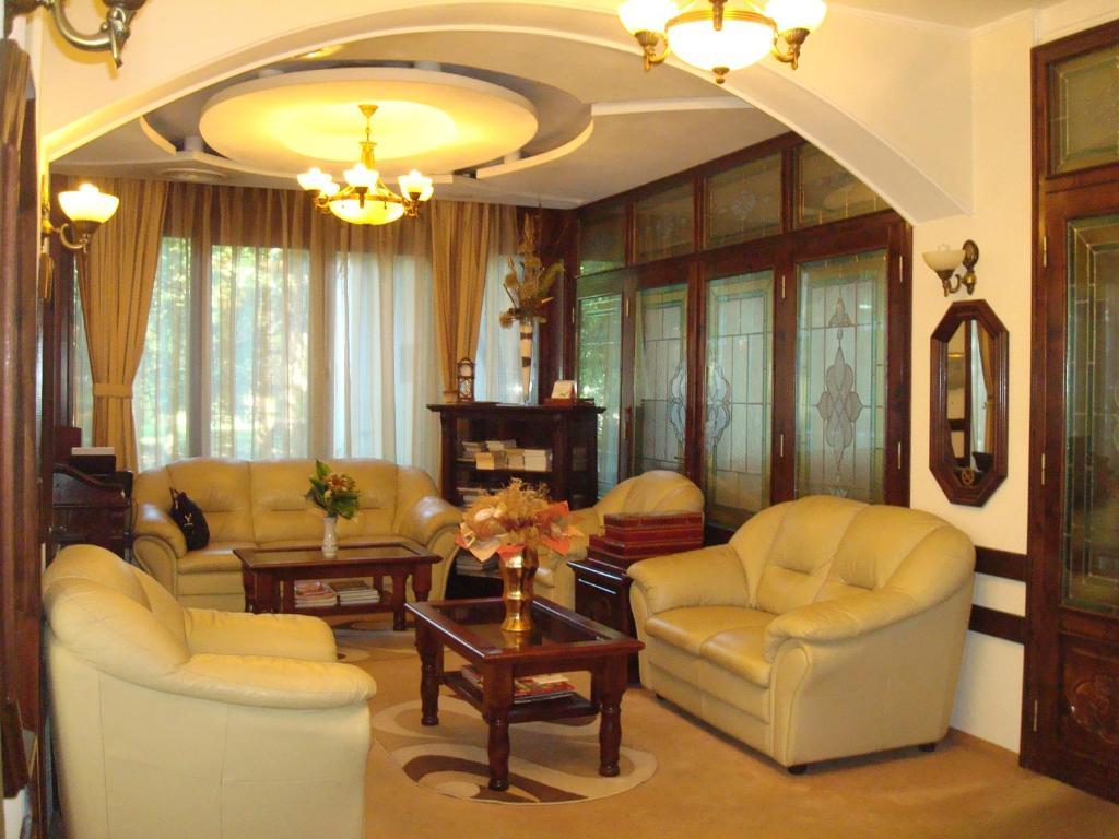 阿米酒店 Băile Felix 外观 照片